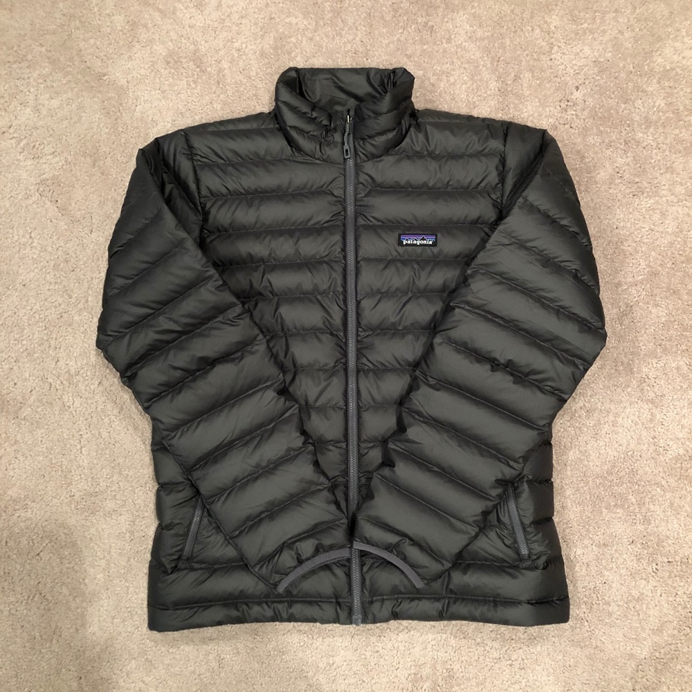 PATAGONIA DOWN SWEATER JACKET. MEN'S M, SOLD